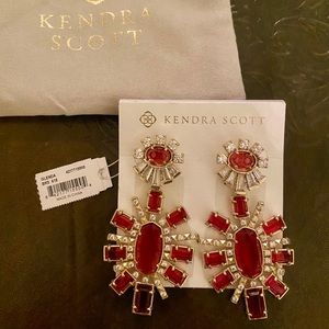 Kendra Scott Glenda statement earnings red